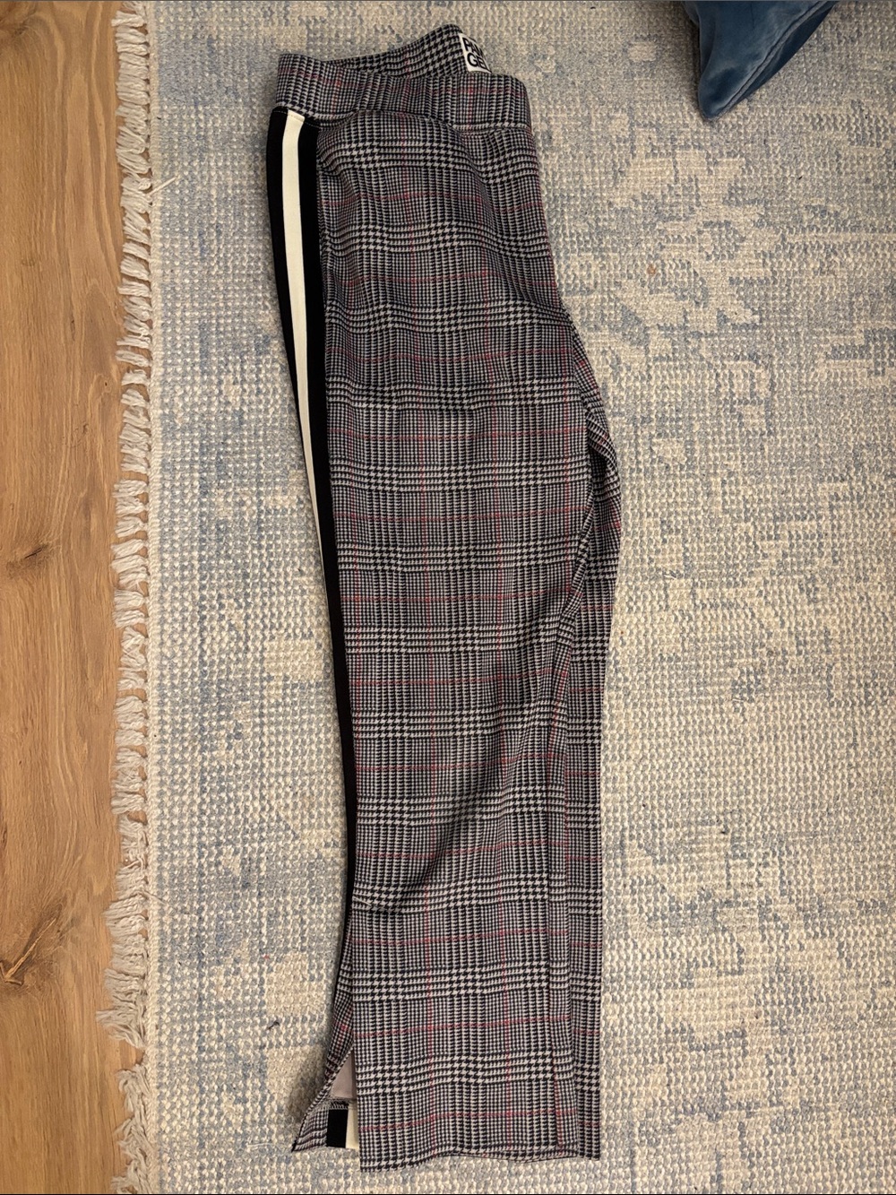 Black & Gray Plaid Side-Stripe Trousers